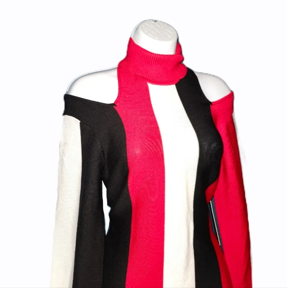 Almost Famous | Striped Off Shoulder Dress - Picture 2 of 6